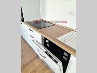 Trilocale in Vendita a Milano, 350'000&euro;, 75 m²