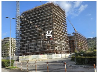 Bilocale in Vendita a Salerno, 275'000&euro;, 57 m²