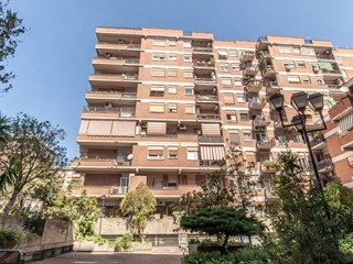 Appartamento in Vendita a Roma, 459'000&euro;, 150 m²