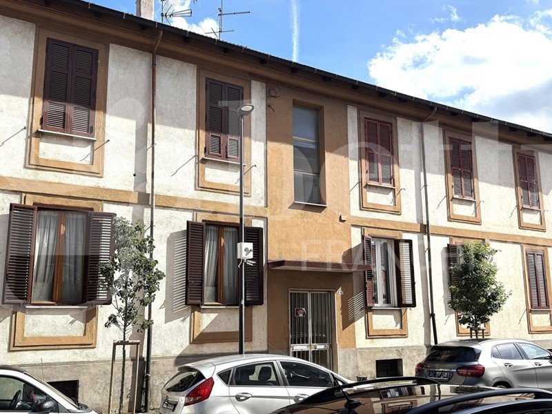 Appartamento in Vendita a Avezzano, 78'000&euro;, 90 m²