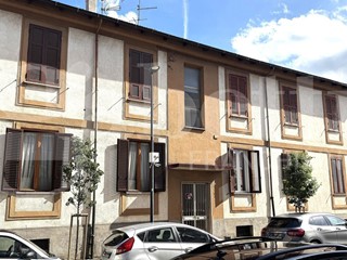 Appartamento in Vendita a Avezzano, 78'000&euro;, 90 m²