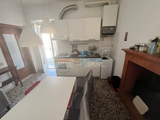 Trilocale in Affitto a Carrara, 280&euro;, 50 m², arredato