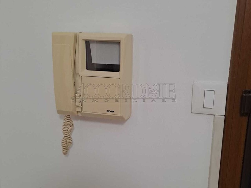 Appartamento in Vendita a Padova, zona Ss.TrinitÃ, 220'000&euro;, 140 m², arredato, con Box
