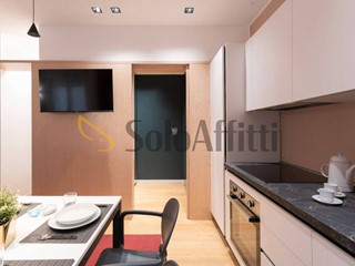 Bilocale in Affitto a Como, 1'100&euro;, 56 m², arredato