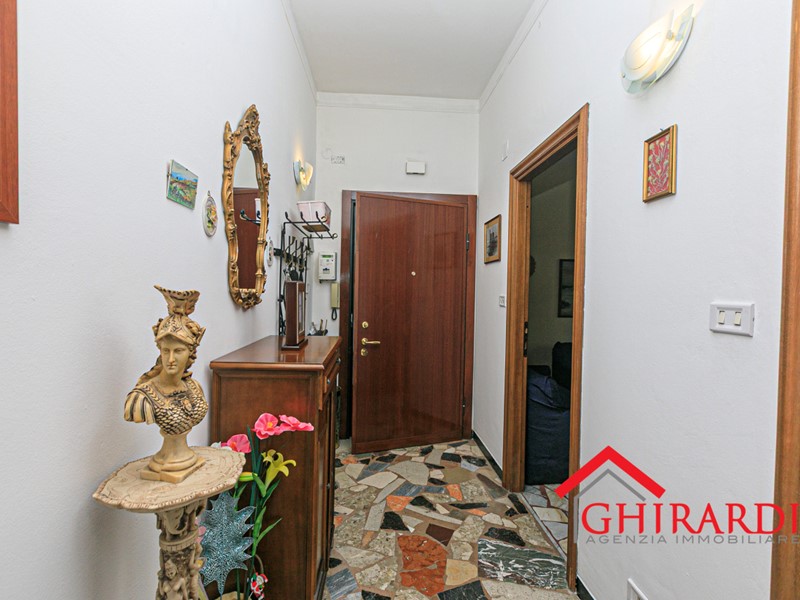 Appartamento in Affitto a Genova, zona Sestri Ponente, 700&euro;, 92 m², arredato