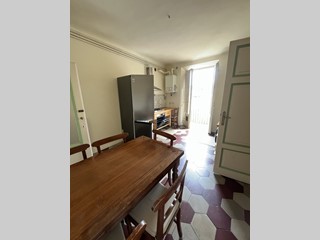 Appartamento in Affitto a Lucca, zona Centro Storico, 1'200&euro;, 130 m²