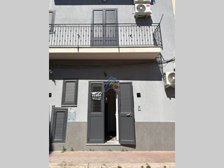 Bilocale in Vendita a Ficarazzi, zona Via Roma, 49'000&euro;, 45 m²