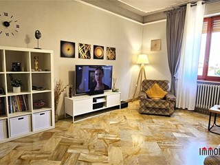 Appartamento in Vendita a Casole d'Elsa, 219'000&euro;, 120 m²