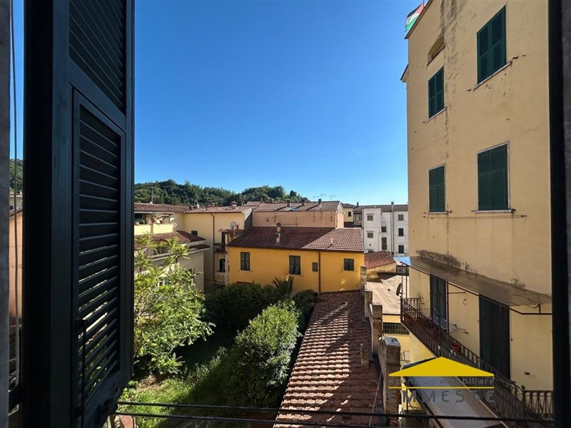 Quadrilocale in Vendita a Carrara, 138'000&euro;, 85 m²