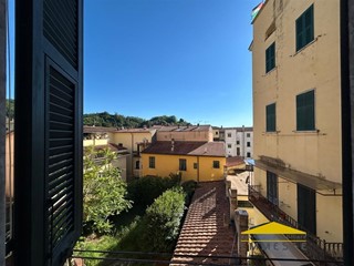 Quadrilocale in Vendita a Carrara, 138'000&euro;, 85 m²
