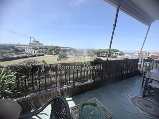 Appartamento in Vendita a Livorno, 540'000&euro;, 146 m²
