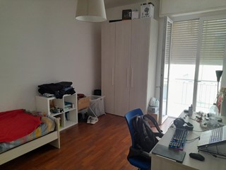 Appartamento in Affitto a Pisa, 360&euro;, 120 m², arredato, con Box
