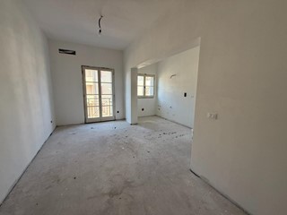 Appartamento in Vendita a Pontedera, 180'000&euro;, 87 m²