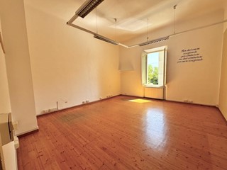 Appartamento in Vendita a Pisa, 370'000&euro;, 170 m²