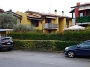 Trilocale in Vendita a Roncello, 102'600&euro;, 85 m²