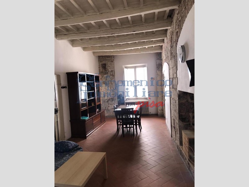 Trilocale in Affitto a Pisa, 900&euro;, 70 m², arredato