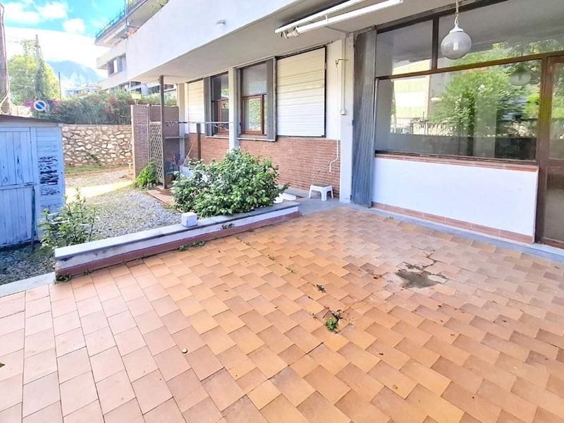 Quadrilocale in Vendita a Carrara, 290'000&euro;, 105 m²