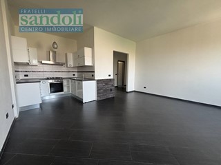 Trilocale in Vendita a Vercelli, 170'000&euro;, 110 m²
