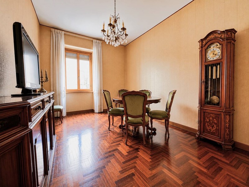 Trilocale in Vendita a Roma, 419'000&euro;, 110 m²