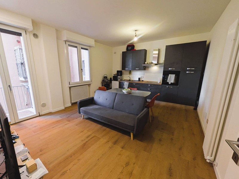 Trilocale in Vendita a Verona, 285'000&euro;, 88 m²
