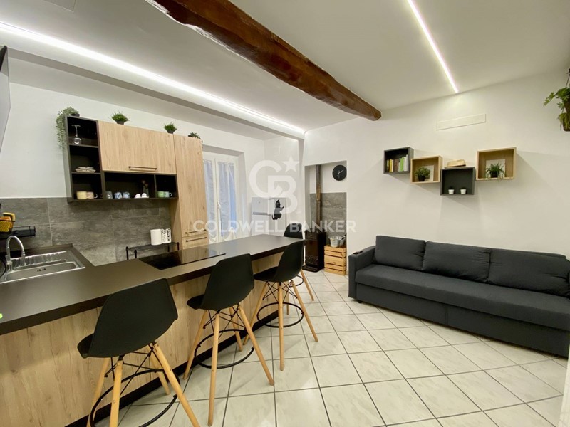 Bilocale in Vendita a Sutri, 65'000&euro;, 49 m²
