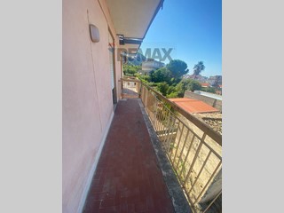 Appartamento in Vendita a Carini, 65'000&euro;, 108 m²