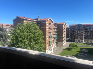 Bilocale in Vendita a Milano, 265'000&euro;, 92 m²
