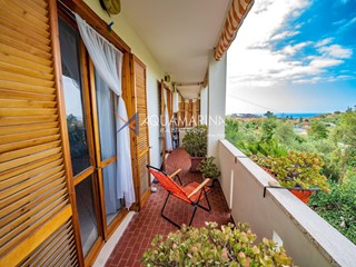 Trilocale in Vendita a Pompeiana, 180'000&euro;, 66 m²