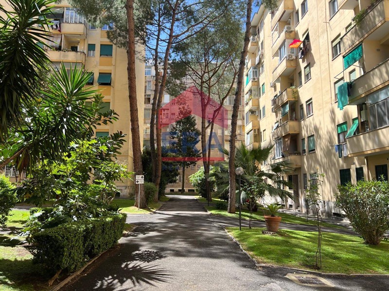 Bilocale in Vendita a Roma, 250'000&euro;, 60 m²