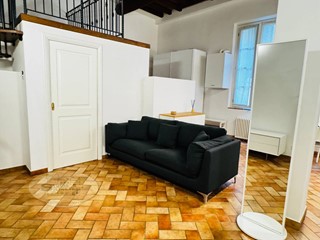 Bilocale in Affitto a Modena, 900&euro;, 60 m²
