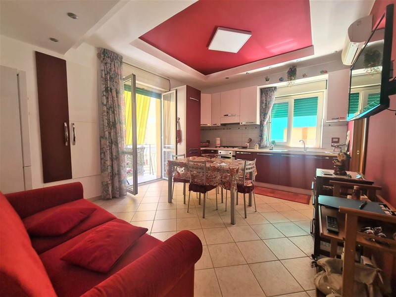 Trilocale in Affitto a Catanzaro, 600&euro;, 55 m²