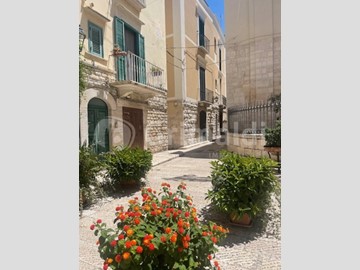 Bilocale in Vendita a Trani, 135'000&euro;, 69 m²