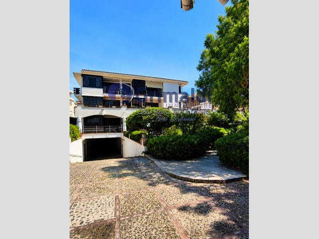 Quadrilocale in Vendita a Bagheria, 119'000&euro;, 75 m²