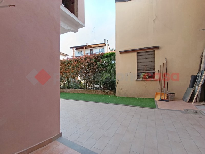 Bilocale in Vendita a Arona, 100'000&euro;, 50 m², arredato