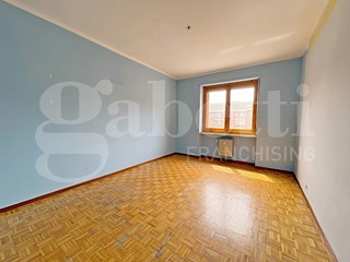 Quadrilocale in Vendita a Carmagnola, 185'000&euro;, 110 m², con Box