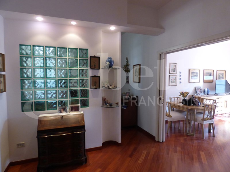 Bilocale in Affitto a Palermo, 870&euro;, 94 m²