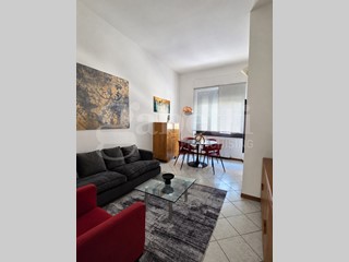 Bilocale in Affitto a Monza, 800&euro;, 50 m², arredato