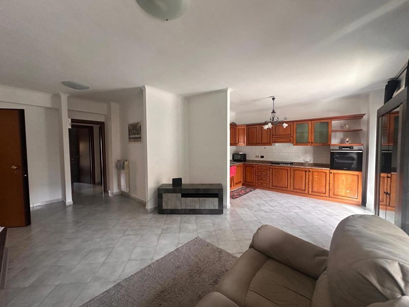 Quadrilocale in Affitto a Avezzano, 550&euro;, 100 m², arredato, con Box