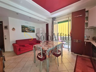Trilocale in Affitto a Catanzaro, zona Lido Casciolino, 600&euro;, 55 m², arredato