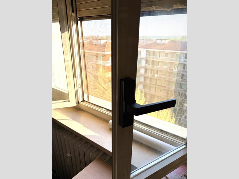 Trilocale in Vendita a Beinasco, 119'000&euro;, 82 m²