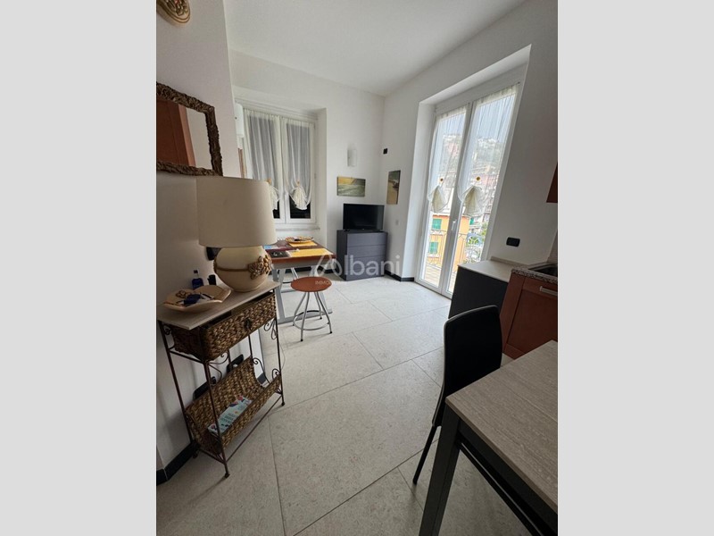 Appartamento in Vendita a Lerici, 435'000&euro;, 88 m²