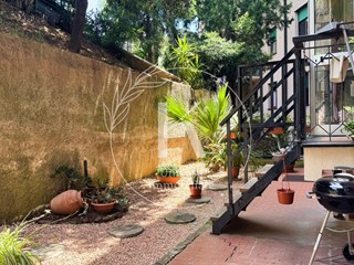 Appartamento in Vendita a Savona, zona La Rusca, 268'000&euro;, 135 m²