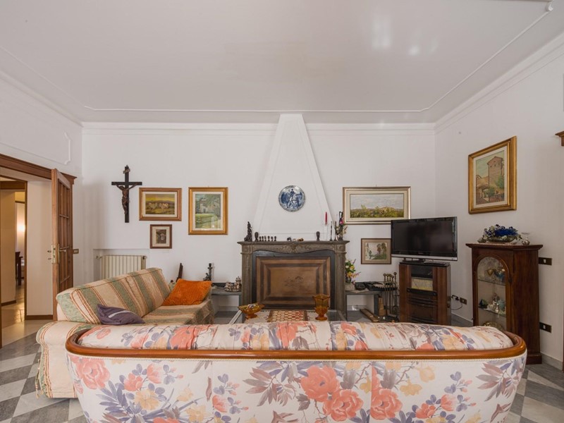 Appartamento in Vendita a Casciana Terme Lari, 175'000&euro;, 145 m², arredato
