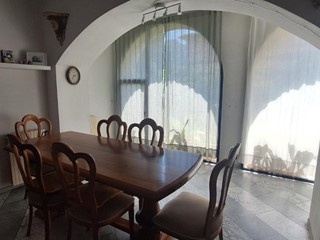 Appartamento in Vendita a Borgo a Mozzano, 90'000&euro;, 80 m², arredato