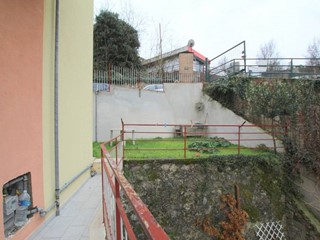 Quadrilocale in Vendita a Siena, 265'000&euro;, 108 m², arredato