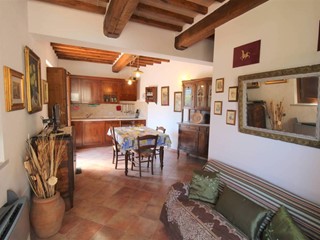 Appartamento in Vendita a Gaiole in Chianti, 260'000&euro;, 90 m², arredato