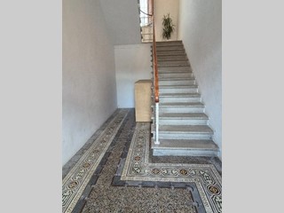 Trilocale in Vendita a Cascina, zona San Lorenzo a Pagnatico, 140'000&euro;, 75 m², arredato