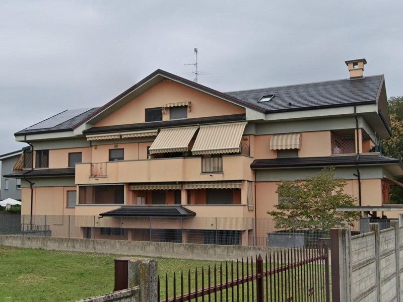 Quadrilocale in Vendita a San Giorgio su Legnano, 142'173&euro;, 171 m², con Box