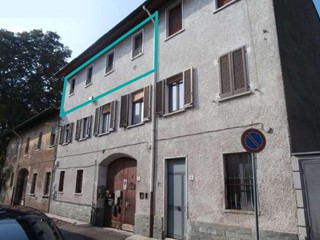 Trilocale in Vendita a Busto Garolfo, 36'000&euro;, 67 m²