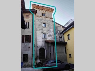 Appartamento in Vendita a Albano Sant'Alessandro, 48'093&euro;, 173 m²